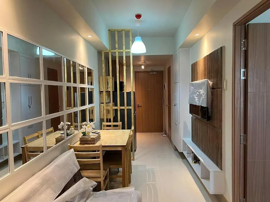 1 Bedroom With Balcony Manila Apartment